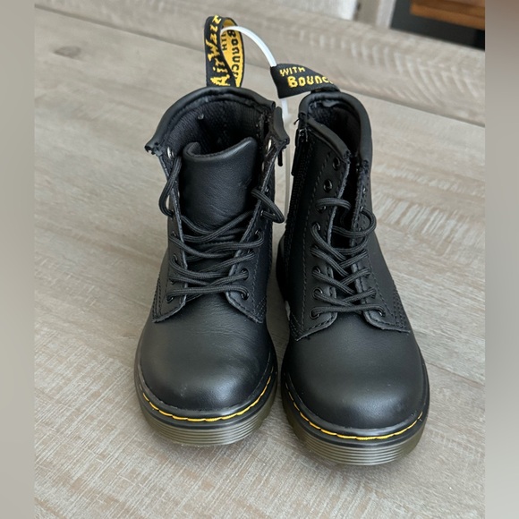 Dr Marten’s Boots - Picture 2 of 5